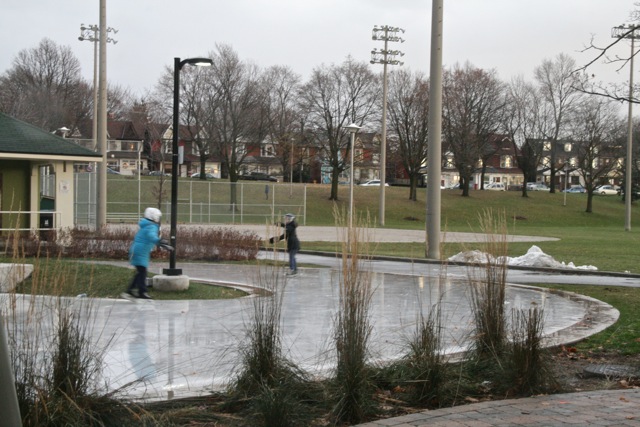 Jeffrey_Baldwin_at_Greenwood_Park_2_torontofunplaces.com